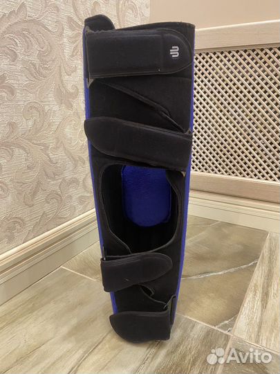 Коленный ортез