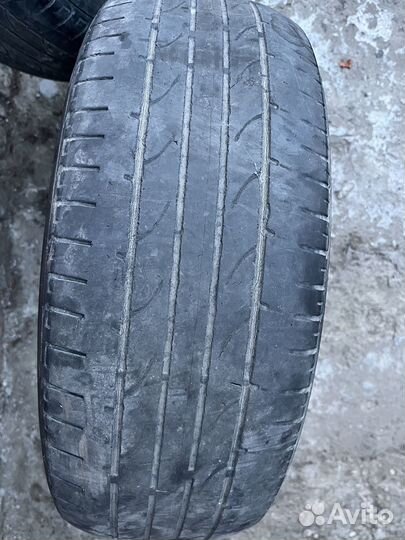 Bridgestone Dueler H/P Sport 215/60 R17 96H