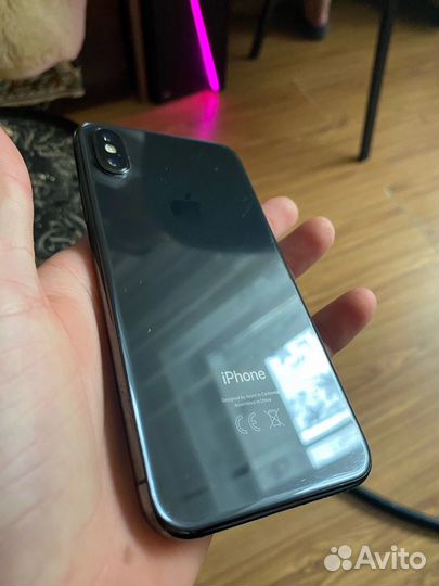 iPhone X, 64 ГБ