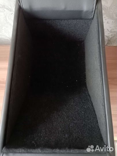 Подлокотник Vesta