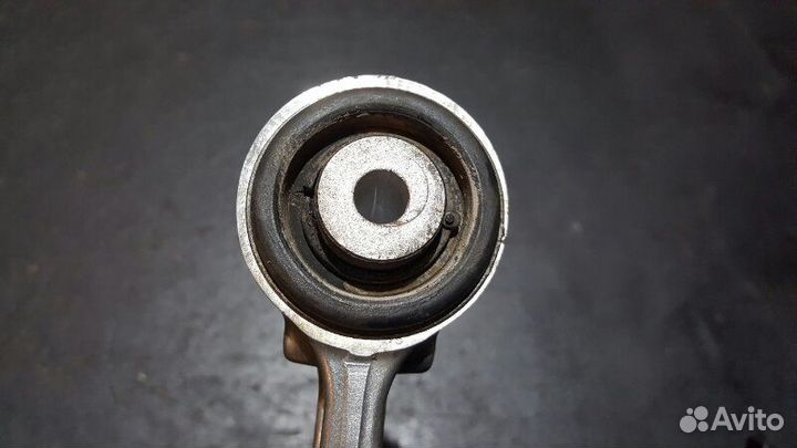 Рычаг подвески передний Porsche Cayenne 958 M4852