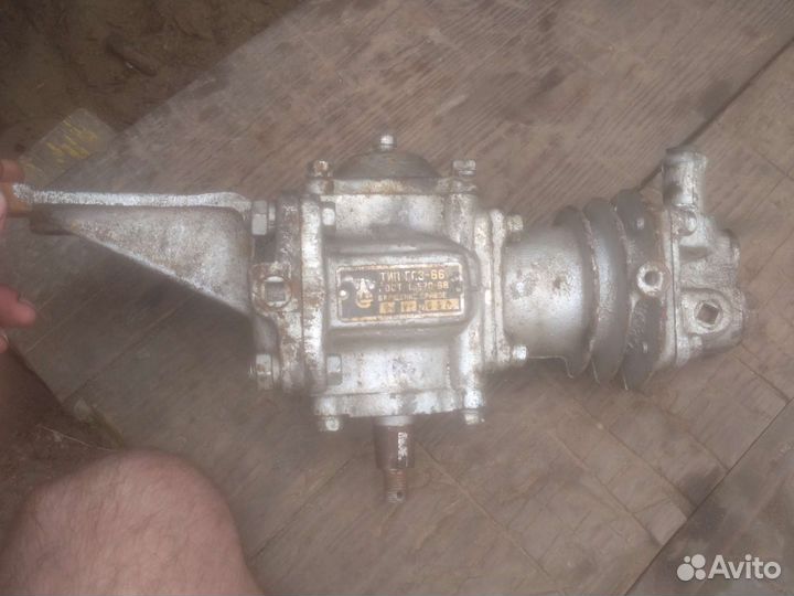 Компрессор газ 66