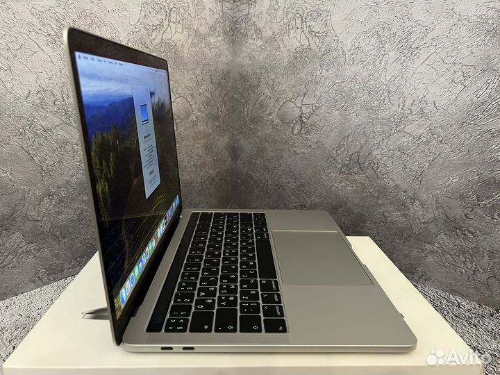 Apple Macbook Pro 13 2019 touchbar 8/128