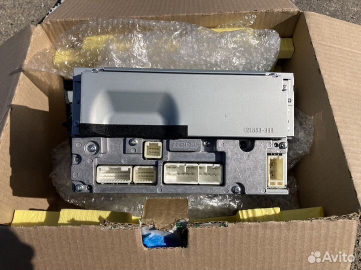 Штатная магнитола Camry 40 рестайлинг