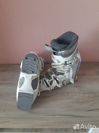 Ботинки горнолыжные aspire 50. р 37