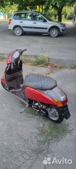 Скутер honda lead