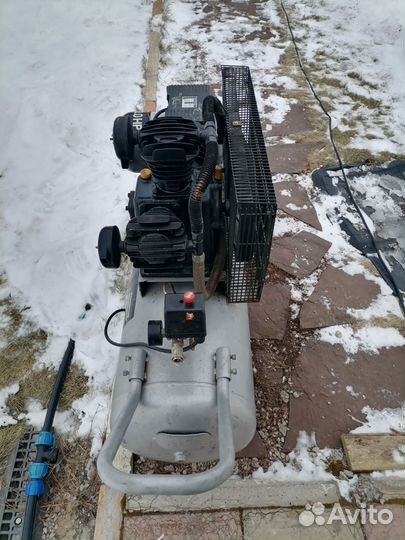 Компрессор воздушный 100 литров