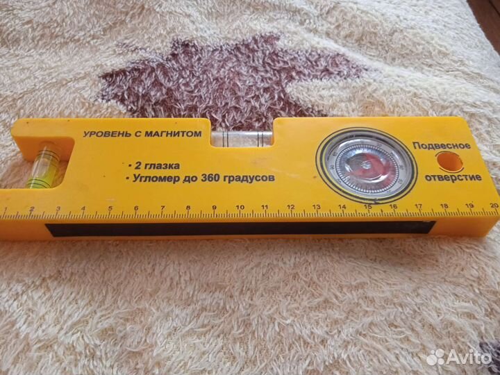 Уровень строительный, магнитный