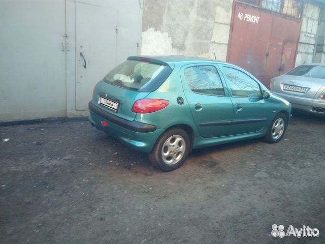Пежо-206 в разборе 2001 г