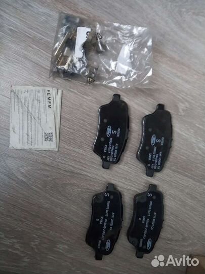 Тормозные колодки для Ford