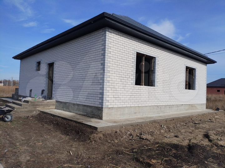 Дом 100 м² на участке 5 сот.