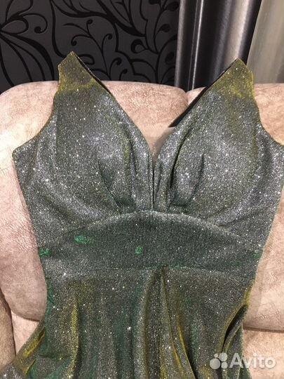 Вечернее платье