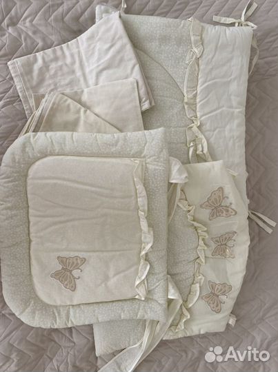 Бортики в кроватку и постельное белье