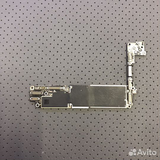 Плата донор iPhone 8 на iCloud