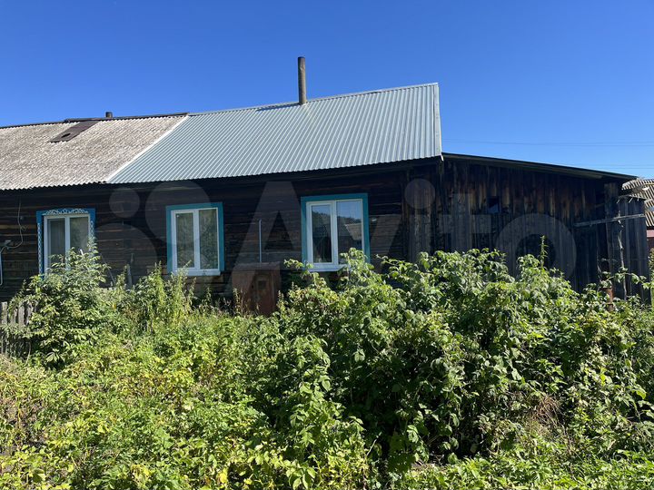 Дом 32 м² на участке 5 сот.