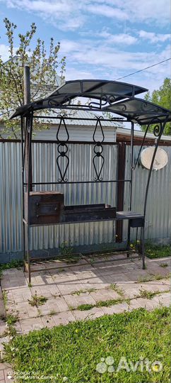 Мангал с печью под казан и крышей б/у