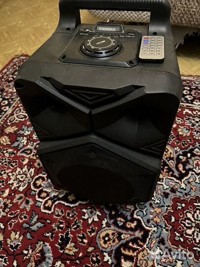 Блютуз колонка