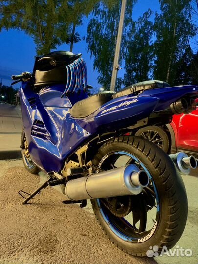Kawasaki ZXR Ninja