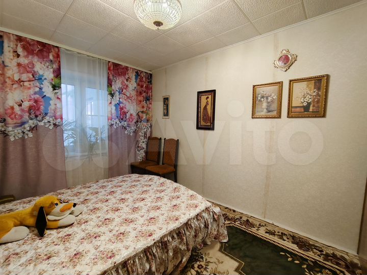 2-к. квартира, 52 м², 3/9 эт.