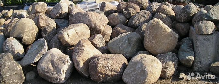 Камень булыжник (горн.масса) купить от 20 m3 (куб)