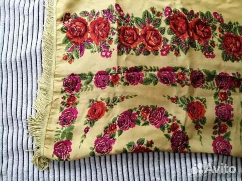 Советская скатерть с цветами