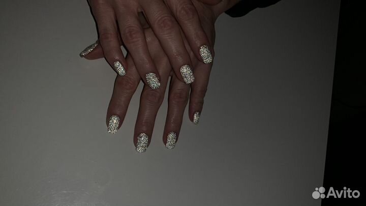 Наращивание ногтей, покрытие гель лаком