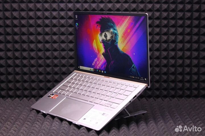 Шикарный ультрабук Asus ZenBook 14