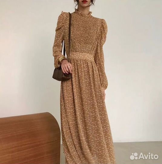 Винтажное платье в корейском стиле размер М