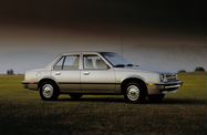 Chevrolet Cavalier I (1982—1987) Седан