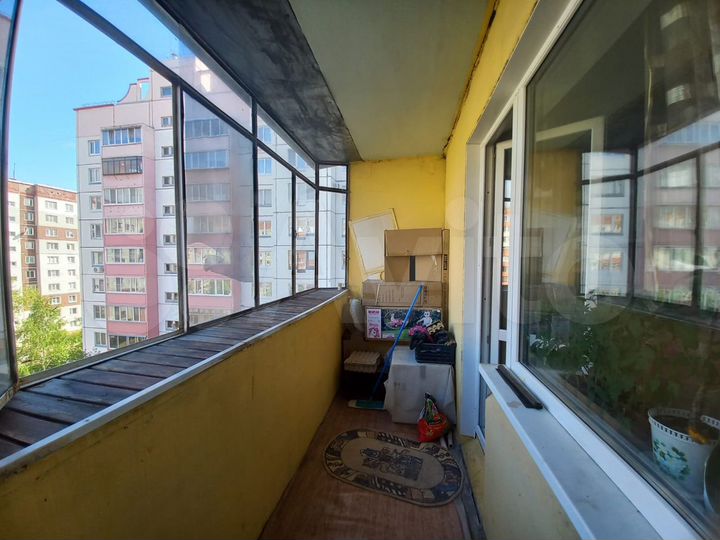 4-к. квартира, 100 м², 6/10 эт.