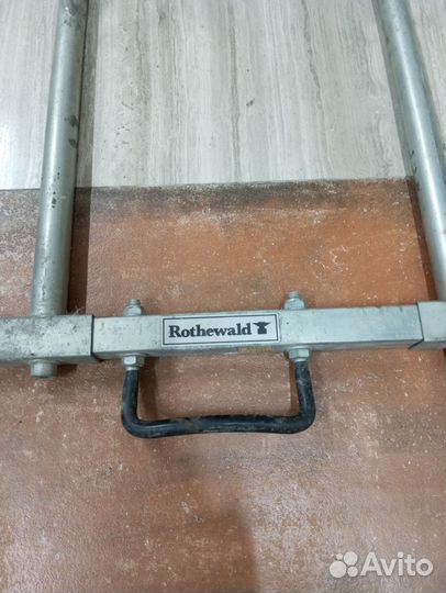 Домкрат подкатной бу для мотоцикла