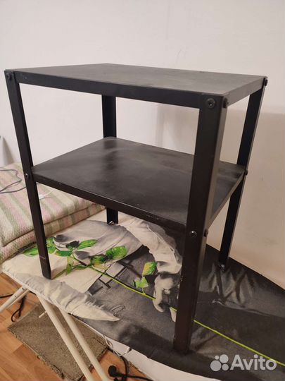 Прикроватный столик IKEA