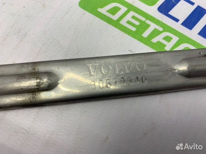 Крепление фары Volvo V70 / S80 D4164T 2010