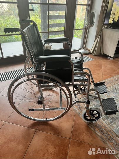 Коляска инвалидная Barry B3