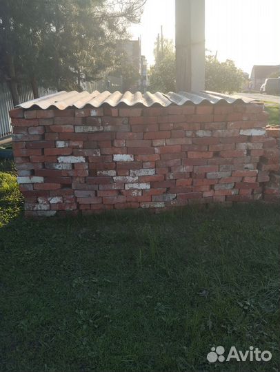 Кирпич красный бу