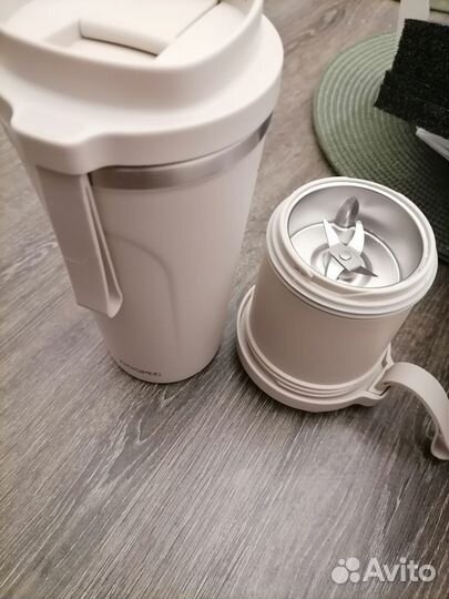 Термокружка с Блендером портативным)