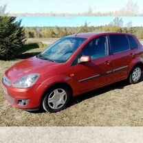 Ford Fiesta 1.6 MT, 2006, 213 000 км, с пробегом, цена 425 000 руб.