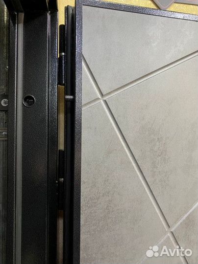 Дверь Marcus Мальта серебро Бетон светлый