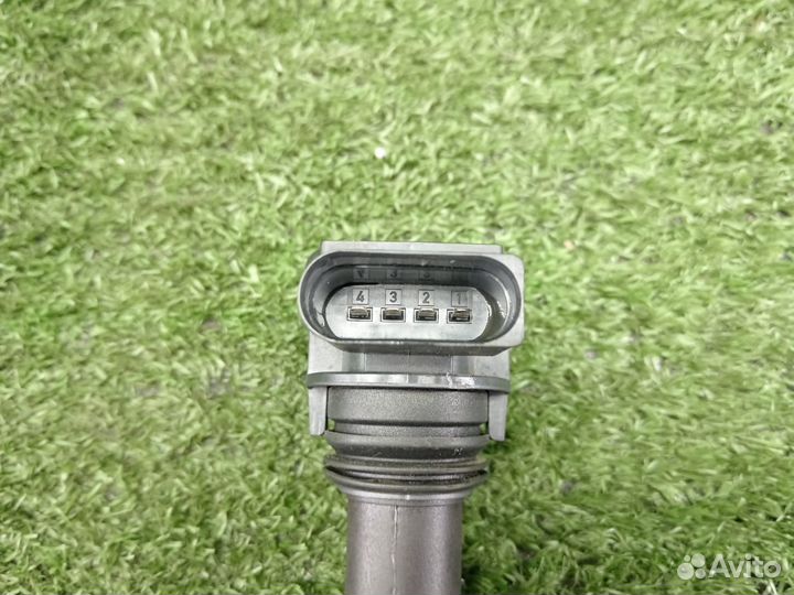 Катушка зажигания 06H905115 Audi A4 B8 8K