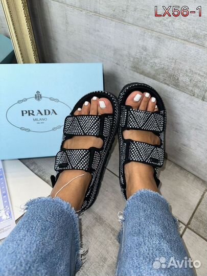 Женские сандалии Prada