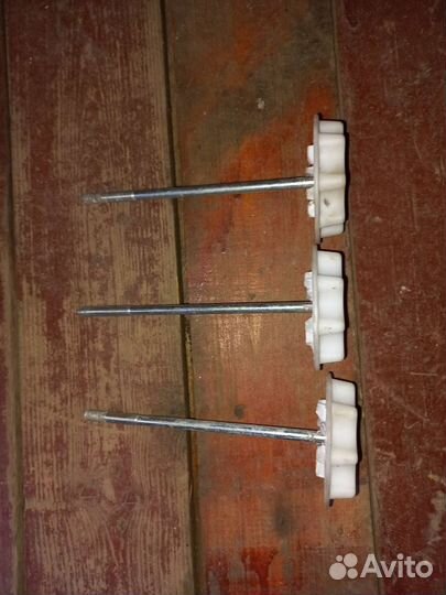 Крепёж запаски на Тойота королла 150 кузов