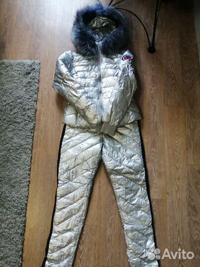 Костюм женский