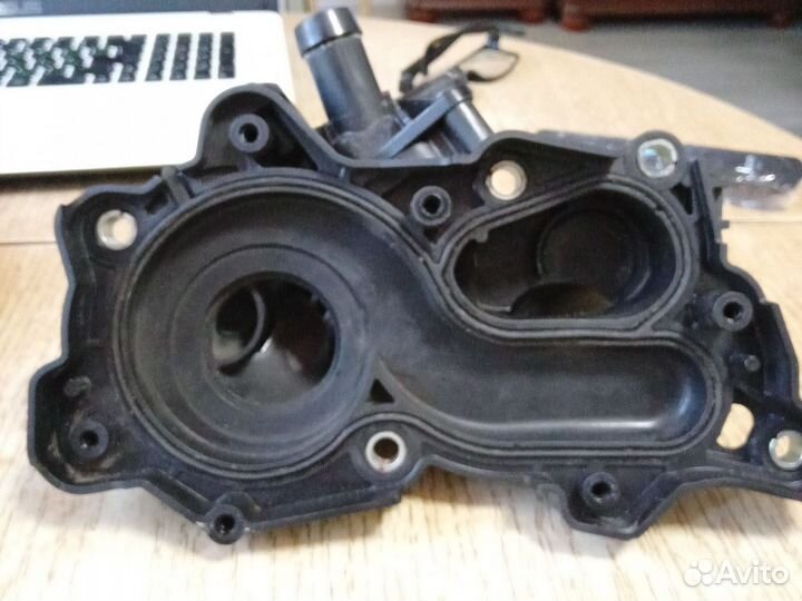 Крышка термостатов