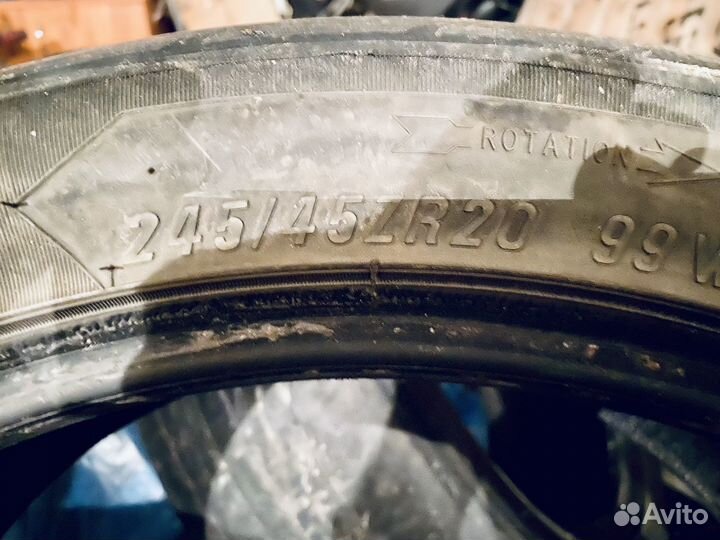 Maxxis Victra Sport Zero One 245/45 R20