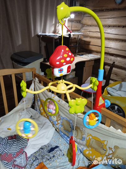 Мобиль на кроватку