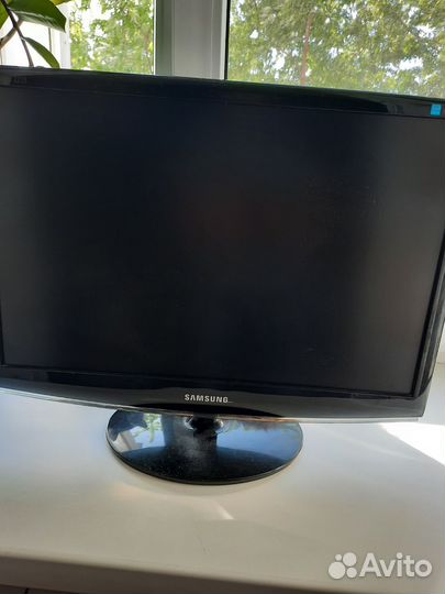 Монитор оригинальный samsung 24 дюйма