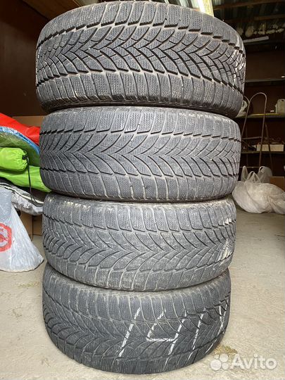 Goodyear UltraGrip Ice 2 225/50 R17 98T