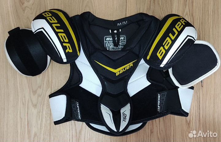 Хоккейная форма полевого игрока детская, коньки