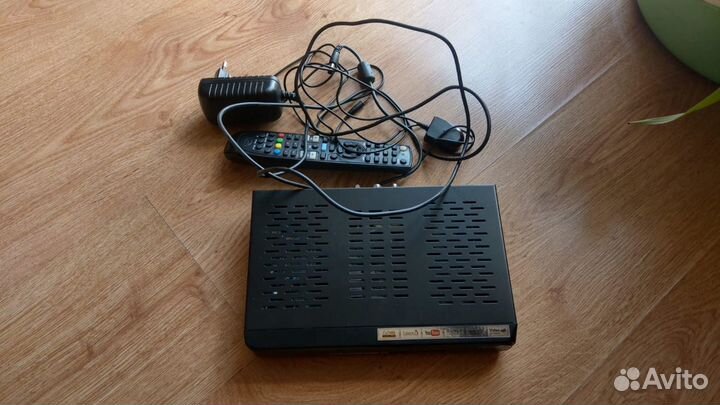 Спутниковый ресивер Skyway nano 2