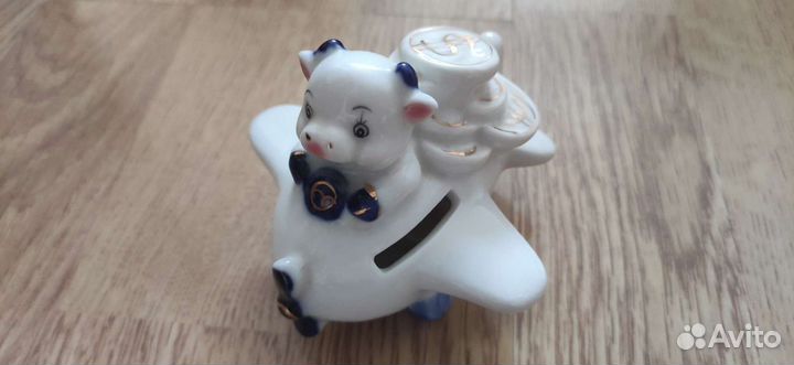 Керамические статуэтки